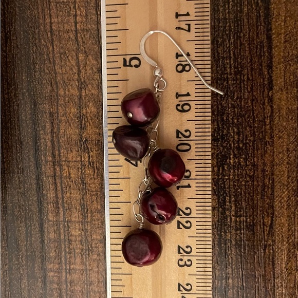 estate sterling silver burgundy red pearl cluster hook wire dangle drop earrings - Picture 4 of 6